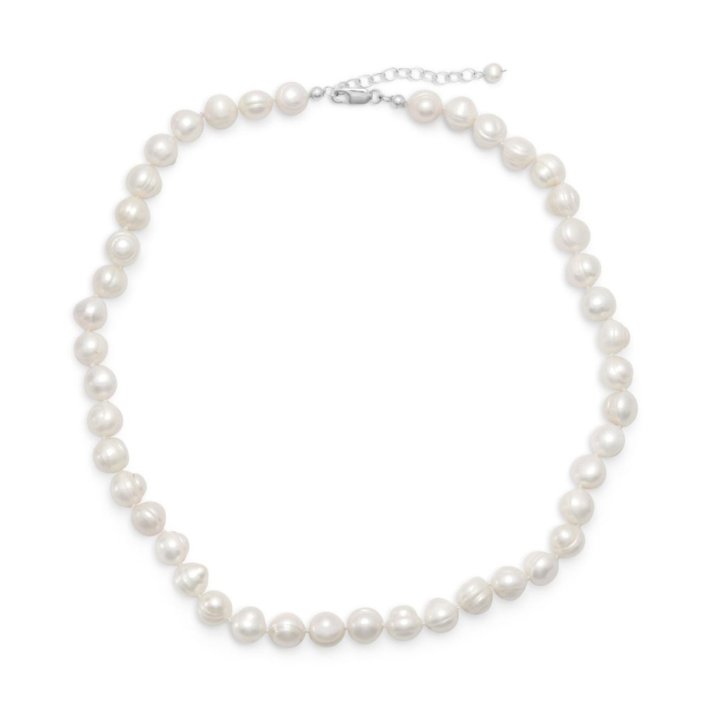 18" White Freshwater Pearl Necklace
