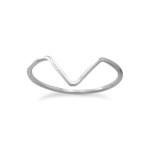 Thin V Design Ring