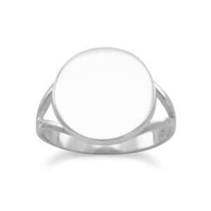 Round Engravable Ring with V Band