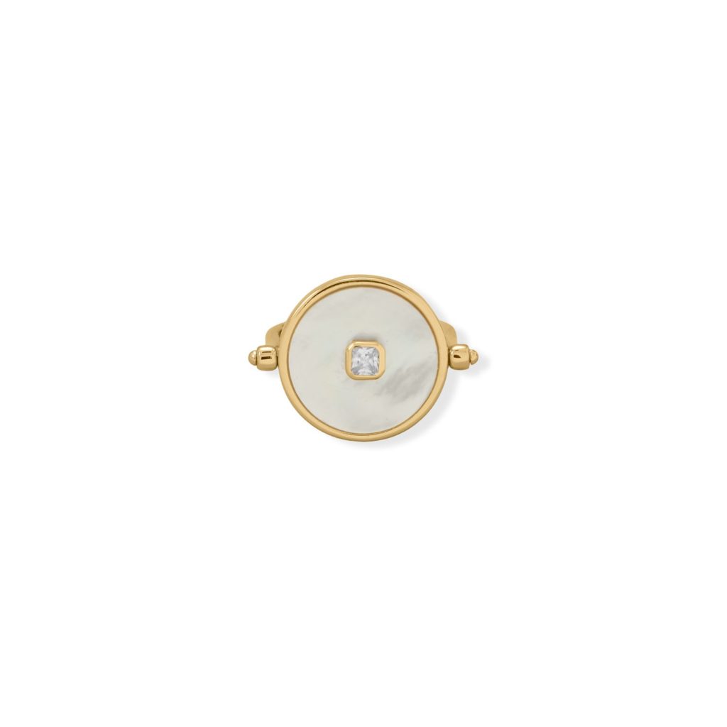 A Day to Night Delight! Mother of Pearl and Black Onyx Reversible Ring