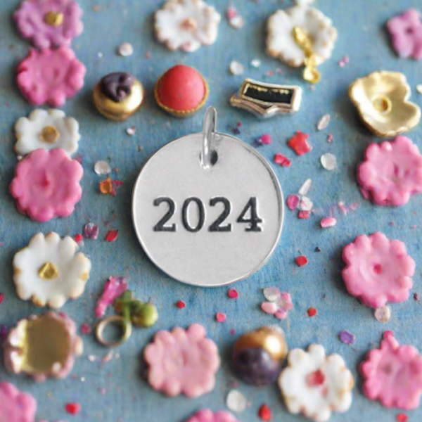 2024 Round Charm - alternate view 2
