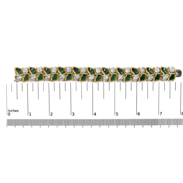 022279BD19 scale