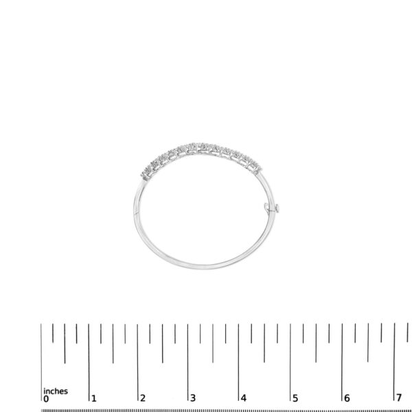 04 2052W scale