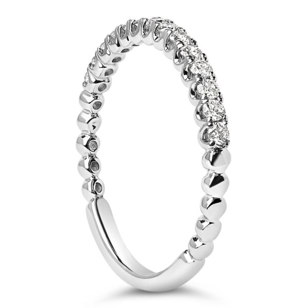 14K White Gold Diamond Prong Wedding Band Detail Shot