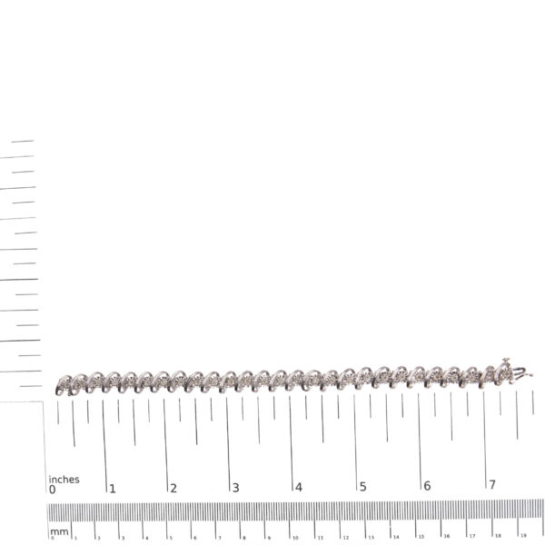 60 7952W scale