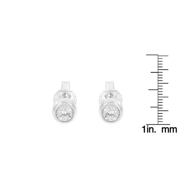 70 5831W scale