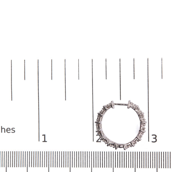 70 5944W scale