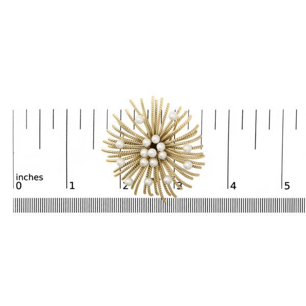 18K Gold Starburst Freshwater Pearl Brooch Detail Shot
