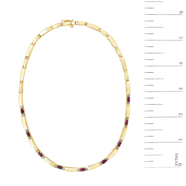 14K Yellow Gold Oval Ruby Diamond Necklace Detail Shot