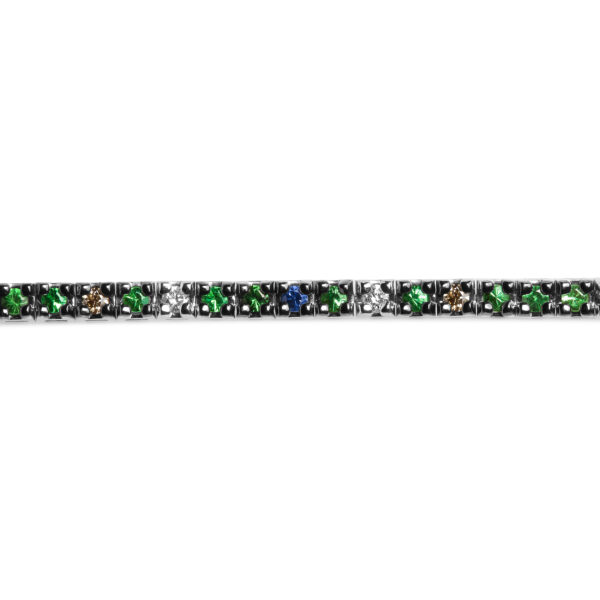 NBXX23003 001 4