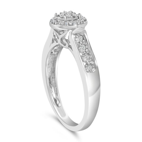 Sterling Silver Diamond Cluster Halo Ring Detail Shot