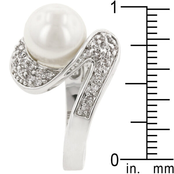Baroque pearl ring measuring 2.5 Mm wide with clear round cubic zirconia.