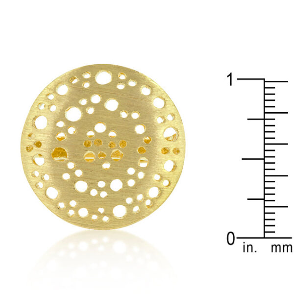 Textured saucer ring with 18K fineness and gold tone matte finish over lead free alloy (brass).