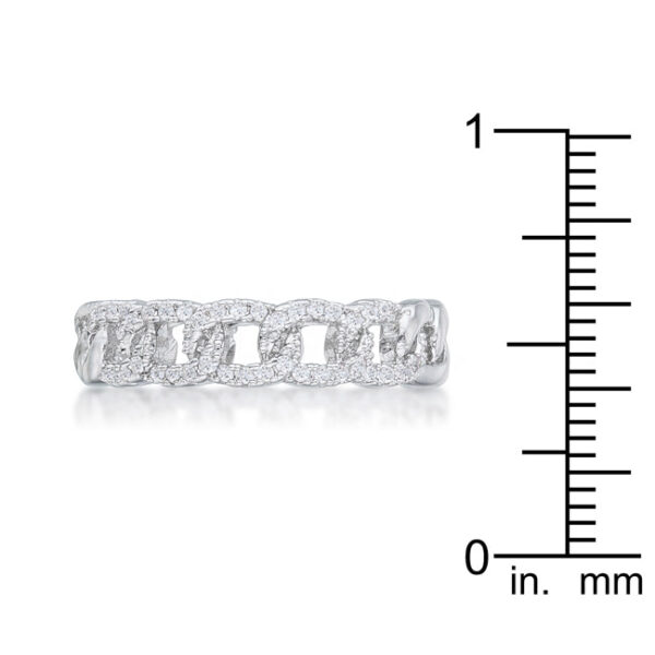 Side view of the interlocking chain ring on a plain background