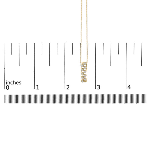 M13P4304V0915 scale