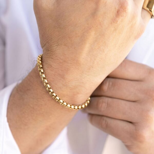 8.5 18 Karat Gold PVD Stainless Steel Rounded Box Chain Bracelet - alternate view 2