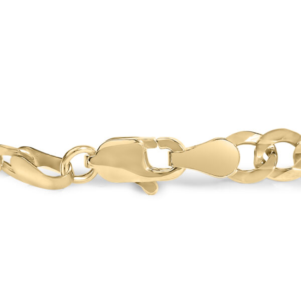 Close view of one diamond cluster station on the curb chain bracelet