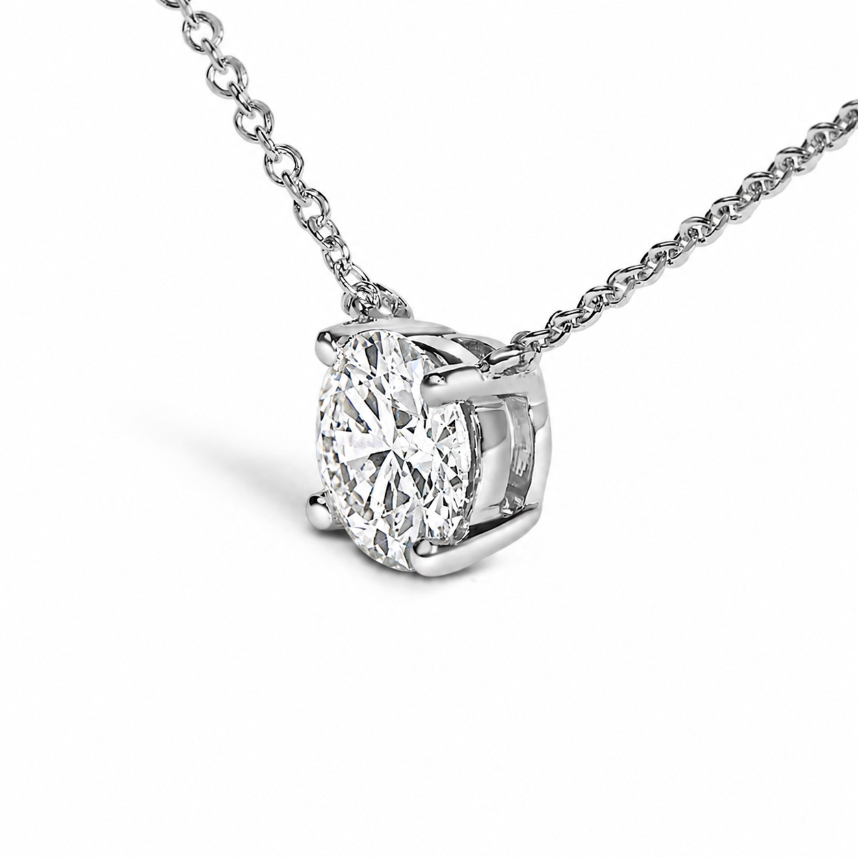 Close-up of the round lab-grown diamond and its rhodium-finished white gold prongs
