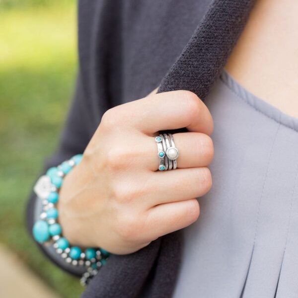 Gallery view of the 925 sterling silver ring with cultured freshwater pearl and turquoise.