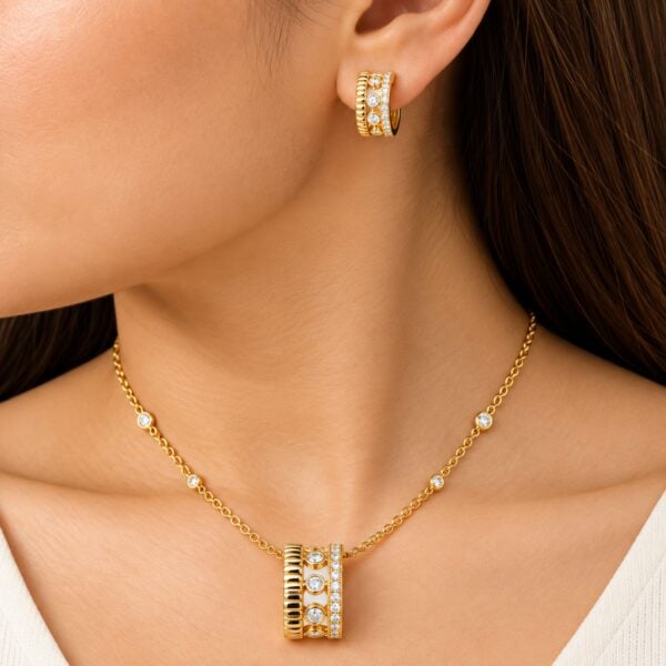 10K Yellow Gold 3/8 Cttw Diamond Circle Design 2-Piece Jewelry Set Pendant Necklace and Stud Earrings - alternate view 5