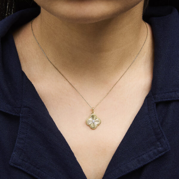 10K Yellow Gold Diamond Accent Clover Fluted Pendant Necklace - alternate view 5
