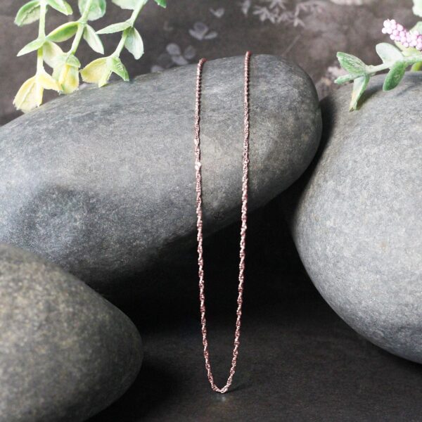 14k Rose Gold Singapore Chain (1.10 mm) - alternate view 4