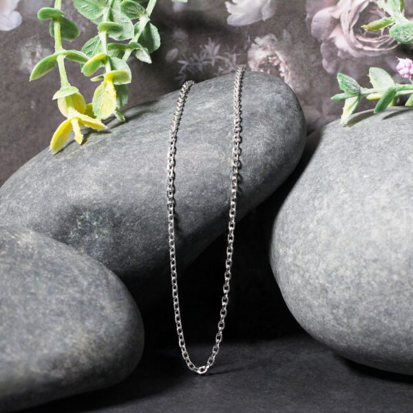 14k White Gold Diamond Cut Cable Link Chain (1.9 mm) - alternate view 4