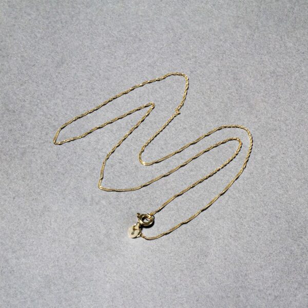 14k Yellow Gold Singapore Chain 0.81 mm - alternate view 5