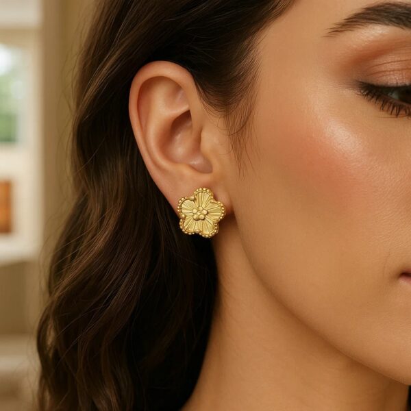 14K Yellow Gold Textured Daisy Earrings - alternate view 4
