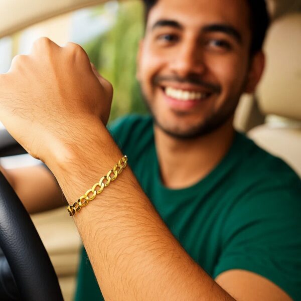 14k Yellow Gold Solid Curb Bracelet (5.70 mm) - alternate view 5