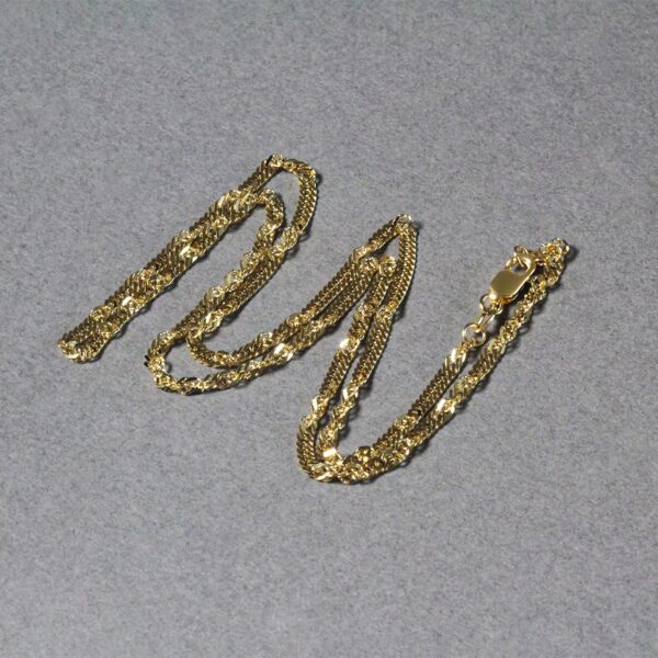 14k Yellow Gold Singapore Chain (2.10 mm) - alternate view 3