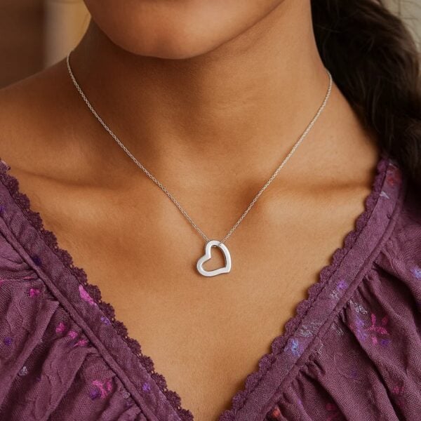 14k White Gold Heart Pendant - alternate view 3