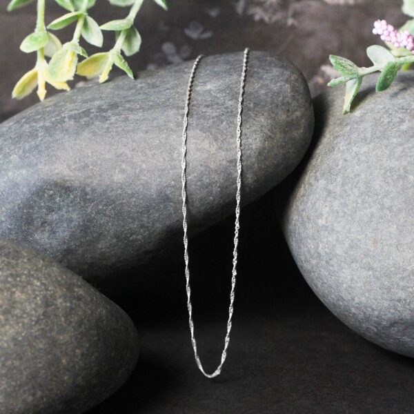 14k White Gold Singapore Chain 0.8mm (0.81 mm) - alternate view 4