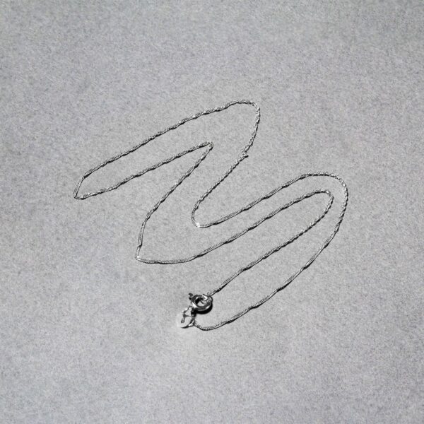 14k White Gold Singapore Chain 0.8mm (0.81 mm) - alternate view 5
