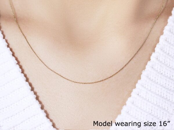 10k Yellow Gold Cable Link Chain (0.50 mm) - alternate view 4