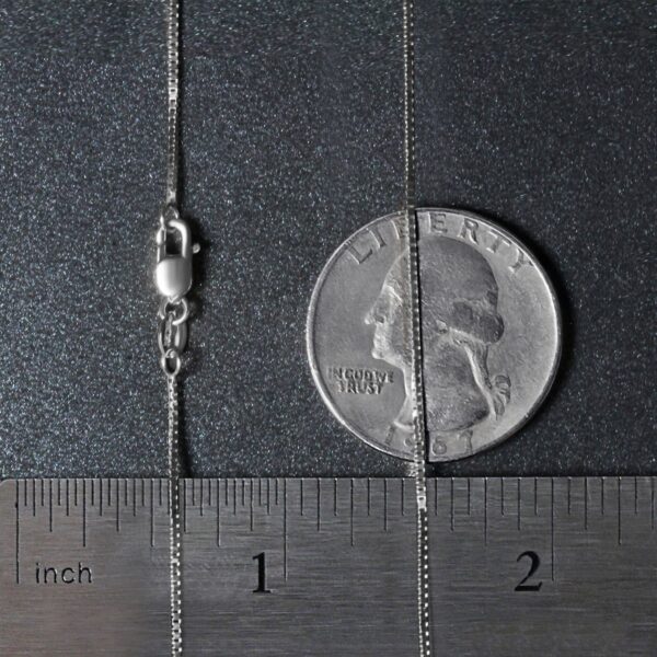 14k White Gold Classic Box Chain (0.75 mm) - alternate view 5