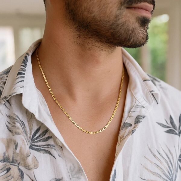 14k Yellow Gold Mariner Link Chain (1.70 mm) - alternate view 2