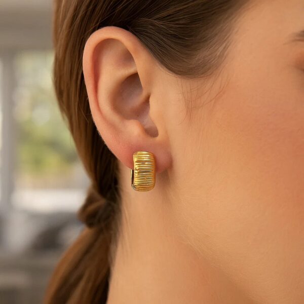 14k Yellow Gold Diamond Cut Hoop Design Earrings - alternate view 3