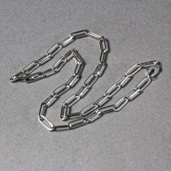 14k White Gold Bold Paperclip Chain (4.2 mm) - alternate view 5