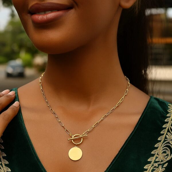 14k Yellow Gold Paperclip Chain Necklace with Circle Pendant - alternate view 4