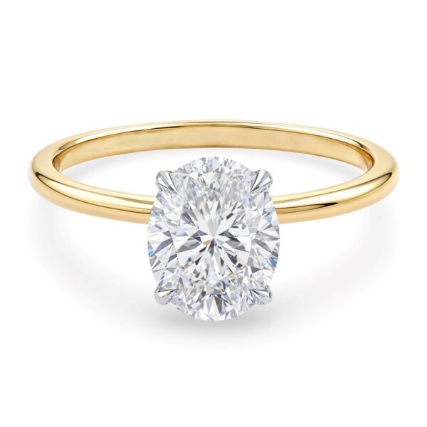 1 1/2 Carat Oval Lab Grown IGI G/VS1 Diamond Solitaire Ring in 14K Yellow Gold - alternate view 2