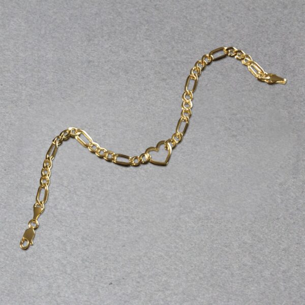 14k Yellow Gold 7 inch Figaro Chain Bracelet with Heart (4.50 mm) - alternate view 4