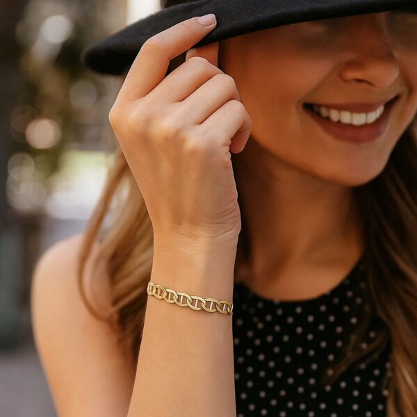 10k Yellow Gold Mariner Link Bracelet (4.50 mm) - alternate view 5