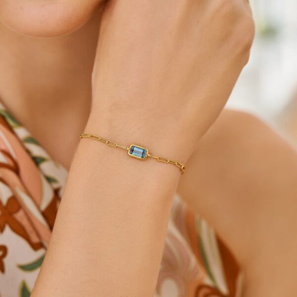 14K Yellow Gold Blue Topaz Paperclip Bracelet (1.50 mm) - alternate view 4