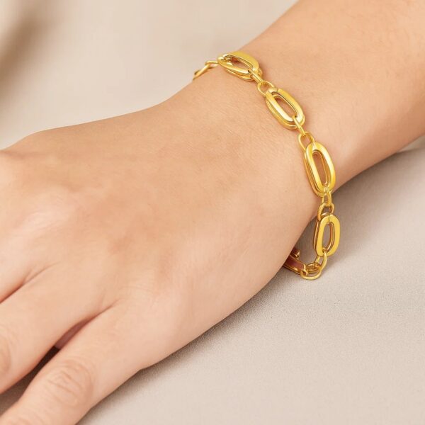 14k Yellow Gold Bracelet with Long Double Oval Links (8.20 mm) - alternate view 3