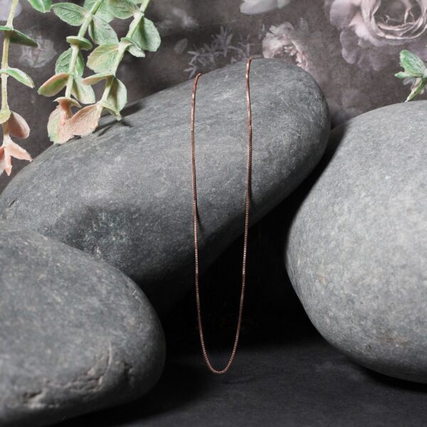 14k Rose Gold Classic Box Chain (0.45 mm) - alternate view 4