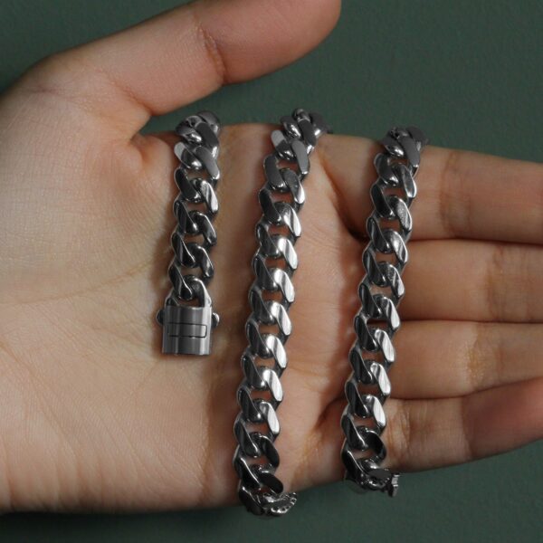 14k White Gold 22 inch Polished Curb Chain Necklace - alternate view 5