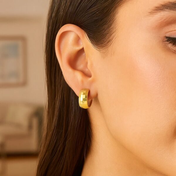 14K Yellow Gold Checkerboard Patterned Hoop Earrings - alternate view 2