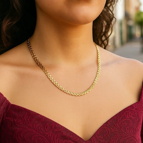 14k Yellow Gold Panther Chain Link Shiny Necklace - alternate view 4