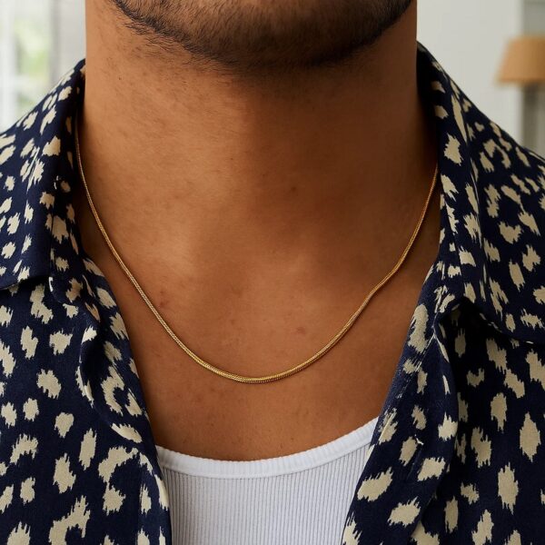 14K Yellow Gold Oval Snake Chain (2.00 mm) - alternate view 5